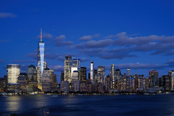 Obraz premium Blue hour over New York.