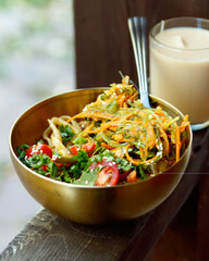 thai spicy papaya salad
