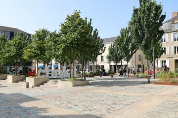 Logo de la ville en forme de Hashtag, ville de Cholet, département du Maine et Loire, France