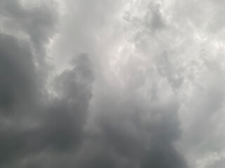 Obraz premium storm time lapse. Dramatic cloudy sky overlay. Thunderstorm sky. Gloomy dark cloudy sky