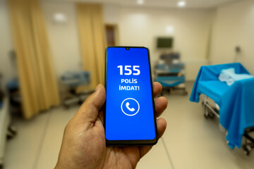 “Polis İmdat!” message in Turkish on the smartphone screen. Emergency Call. Turkish police.