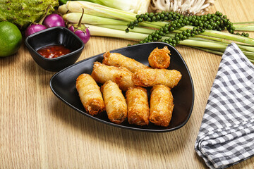 Vietnamese cuisine fried spring roll