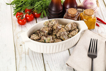 Roasted chicken liver with cream