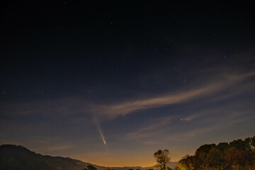 Comet Tsuchinshan-ATLAS above Olympus mountain