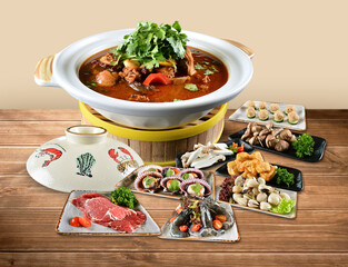 local cook live fresh catfish seafood fish chicken pork meat with spicy prawn herbal curry sauce and vegetable rice asian Chinese pengcai banquet seafood steamboat cafe restaurant menu set claypot