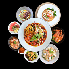 local cook live fresh catfish seafood fish chicken pork meat with spicy prawn herbal curry sauce and vegetable rice asian Chinese pengcai banquet seafood steamboat cafe restaurant menu set claypot