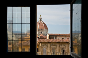 The Majestic Dome of Florence: A Testament to Renaissance Ingenuity