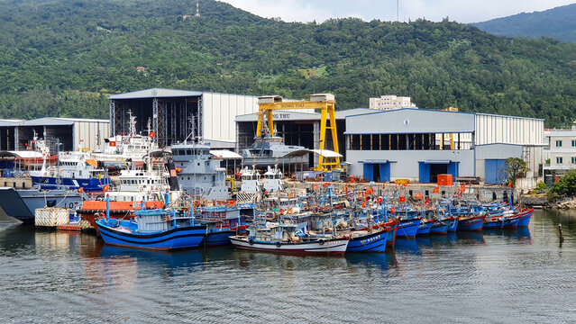 Da Nang, Vietnam - &lrm;&lrm;March 15, 2021 : Wooden Fishing Boats And Vessels At Song Thu Shipbuilder In Da Nang City.