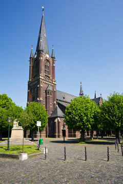 Church Saint Peter and Paul at Kerken-Aldekerk, lower rhine region, north rhine westphalia, germany