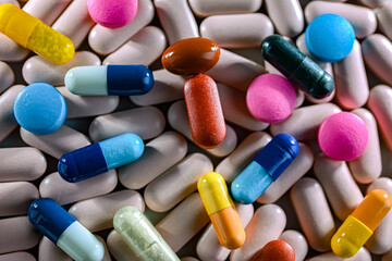Composition with a variety of pharmaceutical pills