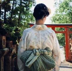 woman kimono geisha costume tori gate