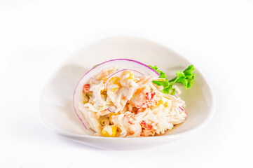 カニカマ入りサラダ