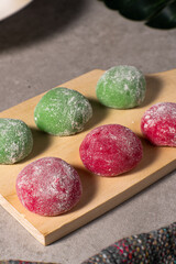 Chewy mochi cake, has a sweet and savory taste