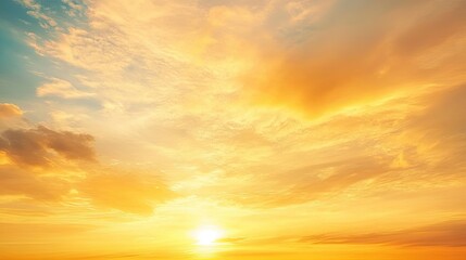 Naklejka premium Evening sunshine background. Yellow orange sky colors landscape. Incredible dramatic sky