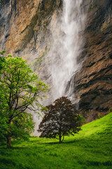 Obraz premium The largest waterfall in Lauterbrunnen, Switzerland