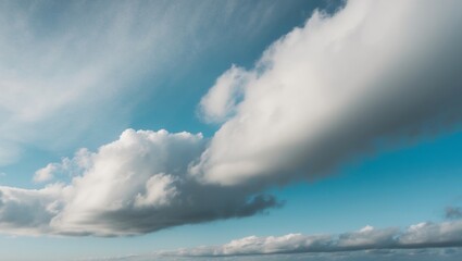 Naklejka premium A Stormy Seascape of White and Gray Clouds.