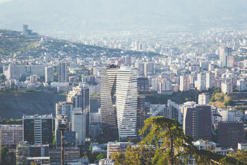 Obraz premium Panoramic view of residential areas of Tbilisi Vake and Saburtalo from Turtle Lake in summer