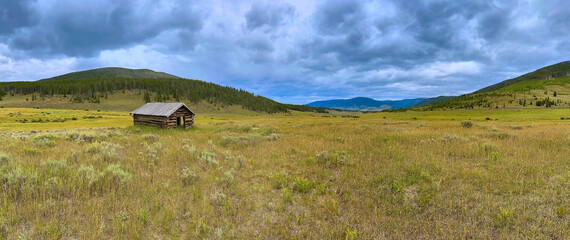 Old Barn in Alpine meadow near Keystone, CO.