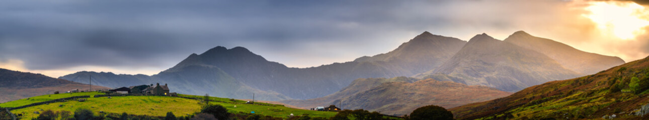 Moel Siabod and Y Lliwedd peaks in Pen-y-Pass valley of North Wales. Snowdonia. UK