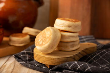 Gorditas de Nata. Cream Gorditas, Mexican street snack, is an easy recipe made with wheat flour, cream, sugar and cinnamon, sweet bread similar in shape to an English muffin, eaten as a dessert.
