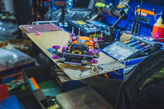 Custom Mini 4WD Car on a Tuning Station