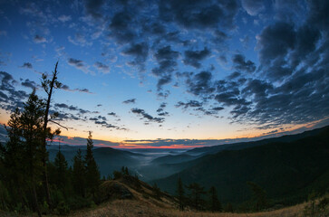 The Southern Urals, clouds and the sky before dawn.