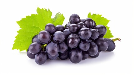 Fototapeta premium Exquisite Kyoho Grape Clusters: Isolated on Background with Clipping Path