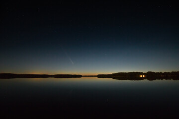 comet, Tsuchinshan-ATLAS, Tsuchinshan, ATLAS, C/2023, A3, 2024, autumn, tail, landscape, wide lens, photo, lake, Arcturus, sunset, beautiful, horizon