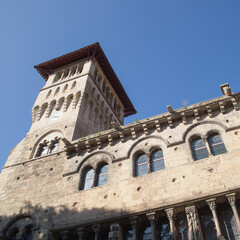 Fototapeta premium Le beffroi de Saint-Antonin Noble Val village du Tarn et Garonne