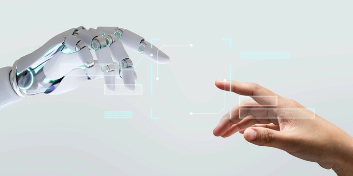 Robotic hand and human hand