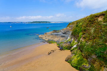 From clifftops of St. Anthony Head across to a distant Falmouth.