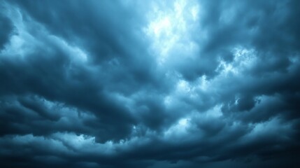 Fototapeta premium Dramatic Cloudscape: Ominous Storm Brewing in the Sky