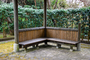 アウトドアの休息　外気と自然を感じてのひと時