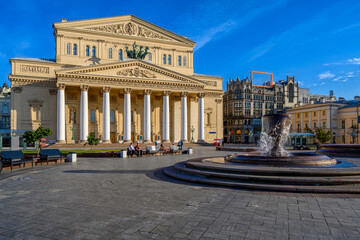 Fototapeta premium View of Moscow Bolshoi Theatre (Big Theatre) and Fountain in Moscow, Russia. Moscow architecture and landmark, Moscow cityscape