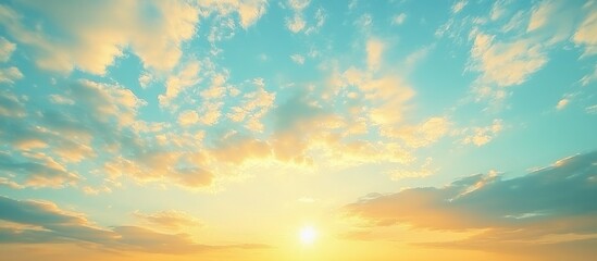 Fototapeta premium Golden Hour Sky with Fluffy Clouds