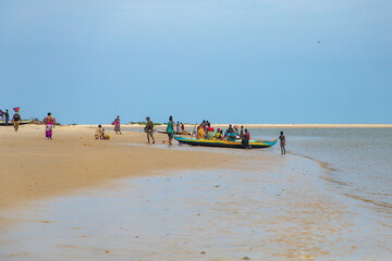 Inhabitants picturesque fishing village of Batavia