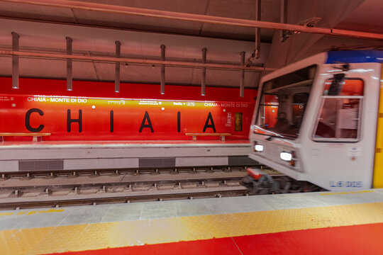 metro linea 6 chiaia, naples, napoli, italy