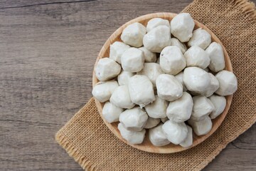 Pork meatballs in wooden plate 