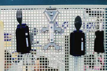 Cutlery for people with amputations of hand limbs.