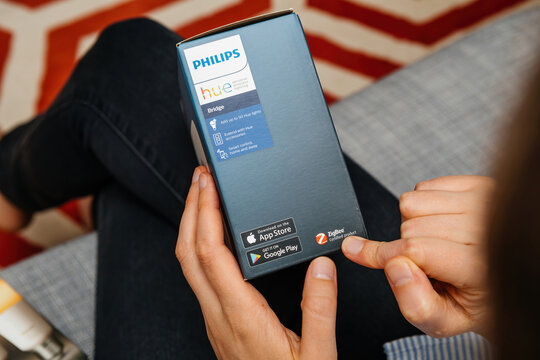 Philips Us Box รูปภาพPhilips/Us – เลือกดูภาพถ่ายสต็อก เวกเตอร์ และวิดีโอ10,034 | Adobe ...