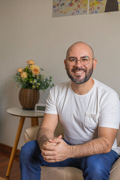 Psychological therapist, working at the psychology office, Psychoanalysis and Behavioral Therapy, Terapeuta psicologo, em atendimento no consultorio de psicologia, Psicanalise e Terapia comportamental