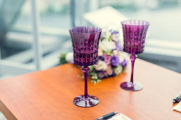 Glasses, beautiful, royal, purple, flower bouquet, table