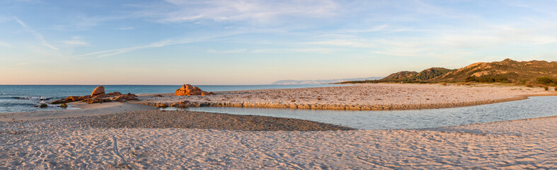 Sardinien, Perle im Mittelmeer