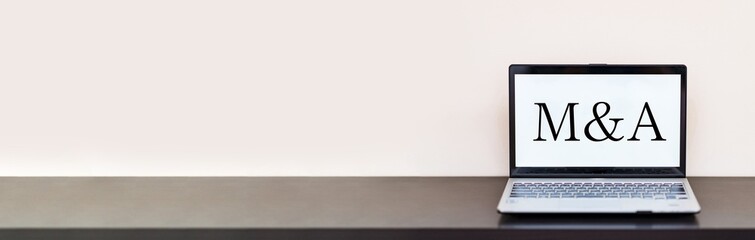 M&A について web講座 で 学ぶ 【 e-learning の イメージ 】