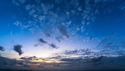 Fototapeta premium blue sky at dusk
