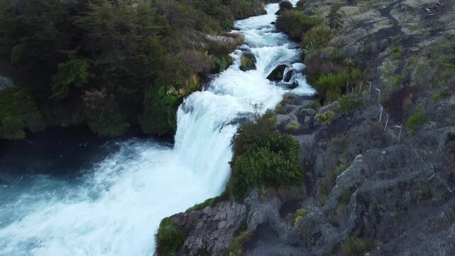 Geisers y termas de Alpehue, Melipeuco, Araucan&iacute;a, Chile
