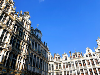 Romantic Facades of Brugge: Exploring Belgium's Medieval Architecture and Picturesque Brick Houses