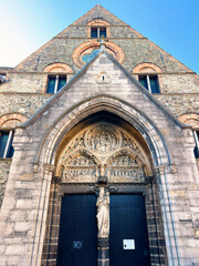 Romantic Facades of Brugge: Exploring Belgium's Medieval Architecture and Picturesque Brick Houses