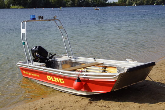 DLRG Rettungsboot f&uuml;r Seen
