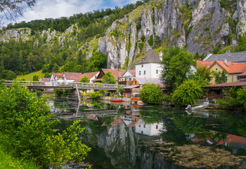 The idillic village Essing in the Altm&uuml;hltal valley